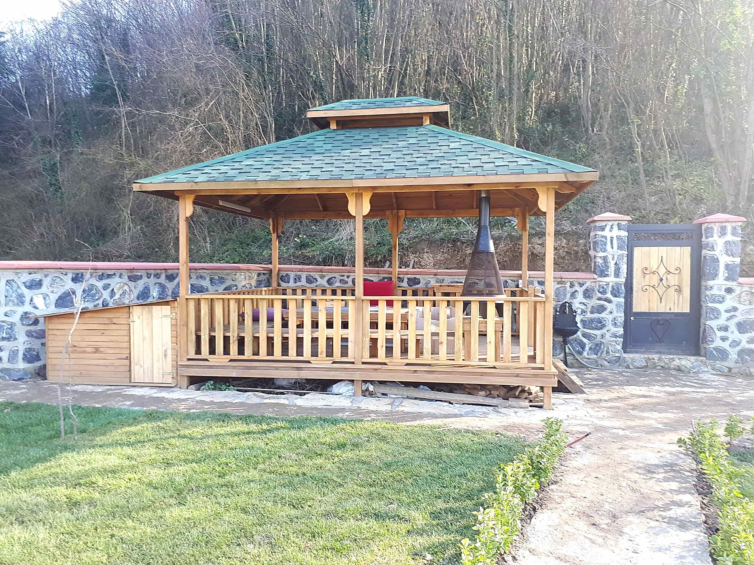 BEYKOZ AHŞAP KAMELYA; LOCA, CABANA, PAVİLİON, GAZEBO, VERANDA, KIŞ BAHÇESİ, ÇARDAK, PERGOLA, AHŞAP OTEL, BUNGALOV, TINYHOUSE